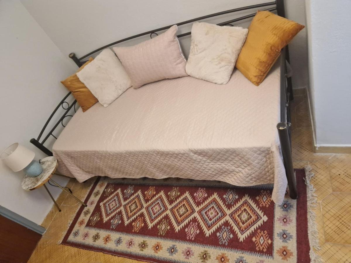 Kanari Kos Bagian luar foto